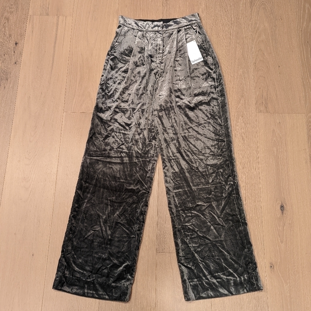 Crushed Velvet Wide-Leg Pants in Grayish Green